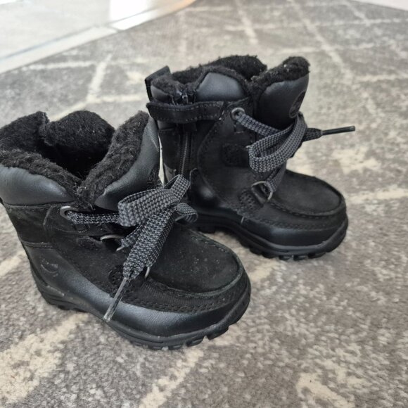 Timberland toddler boy boots - Picture 2 of 5
